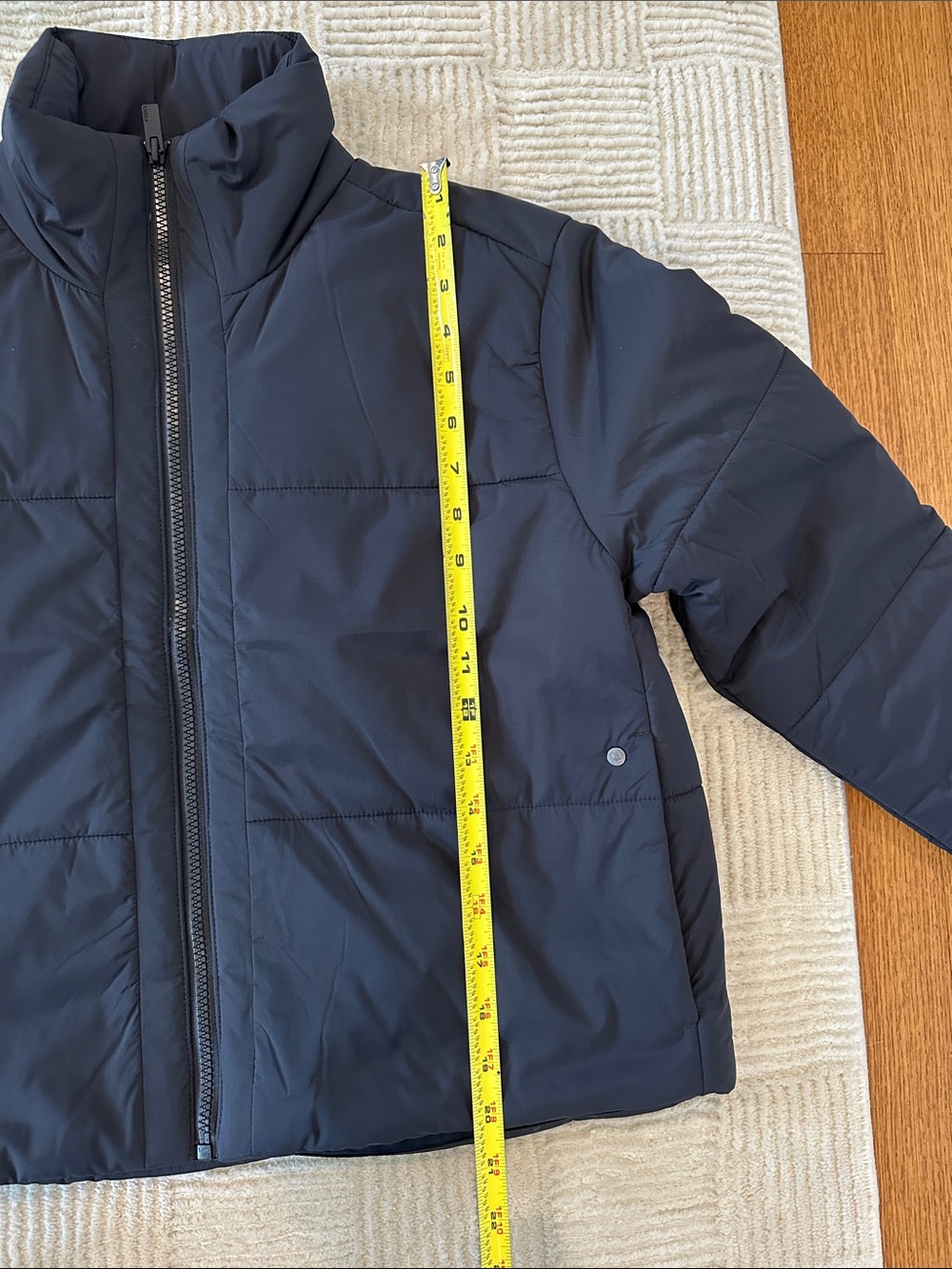 Vuori Canyon Insulated Venture Jacket - Picture 5 of 6